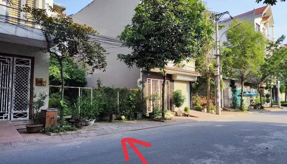 Đất nền chính chủ Học Viện Tài Chính 100m² giá 2.8 tỷ - Đường thông ô tô đỗ cửa!