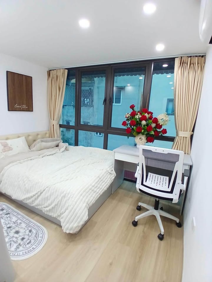 Chung cư Nguyễn Trãi - Thanh Xuân 80m² 3PN, Sẵn Sàng Ở Ngay