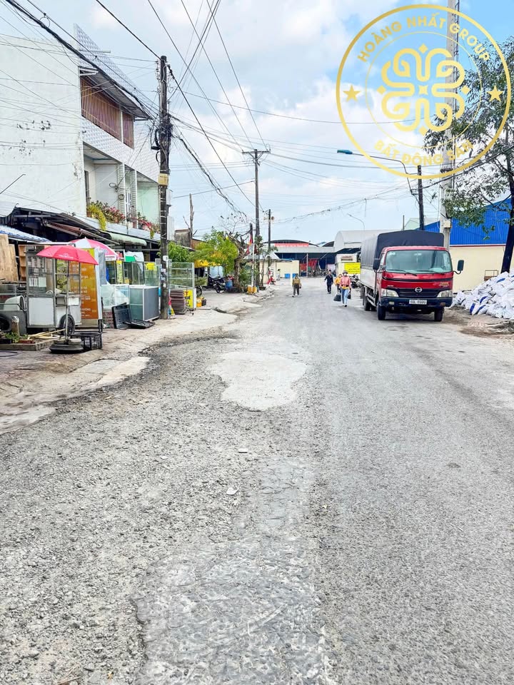 Dãy nhà trọ 9 phòng tại Lê Hồng Phong, Cà Mau, giá 2 tỷ - Đầu tư sinh lời ổn định!