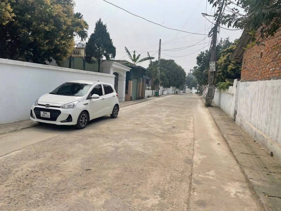 Đất nền Vĩnh Yên 147m² giá 1.7 tỷ - Đường rộng rãi, dân cư đông đúc!