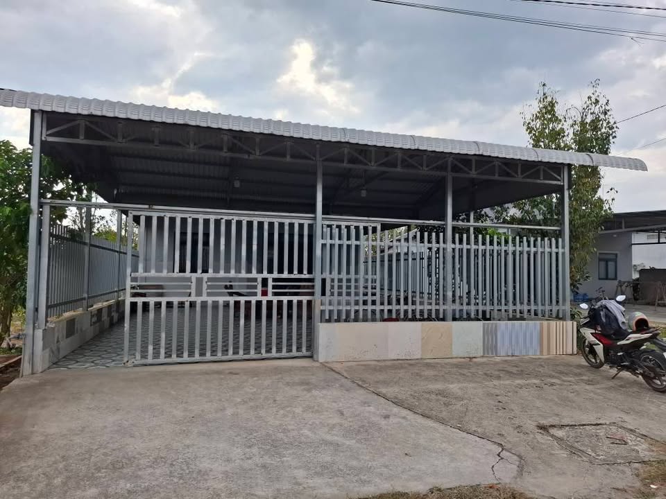 Nhà và đất rộng 1120m² tại Hiệp Thạnh, Tây Ninh giá 2.15 tỷ - Sẵn sàng vào ở ngay!