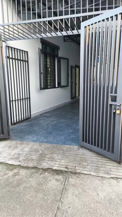 Nhà riêng Trung tâm Long Điền 100m² chỉ 2.45 tỷ - Chính chủ bán gấp!