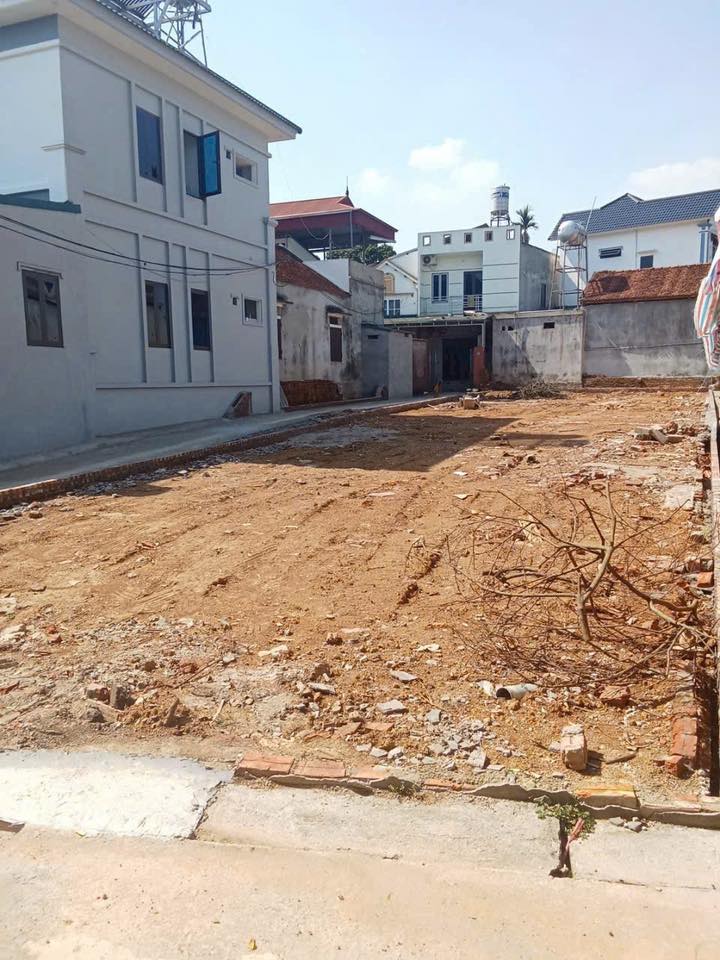 Đất nền Tân Xã, Huyện Thạch Thất 140,6m² giá 4,9 tỷ - Đầu tư sinh lời nhanh!