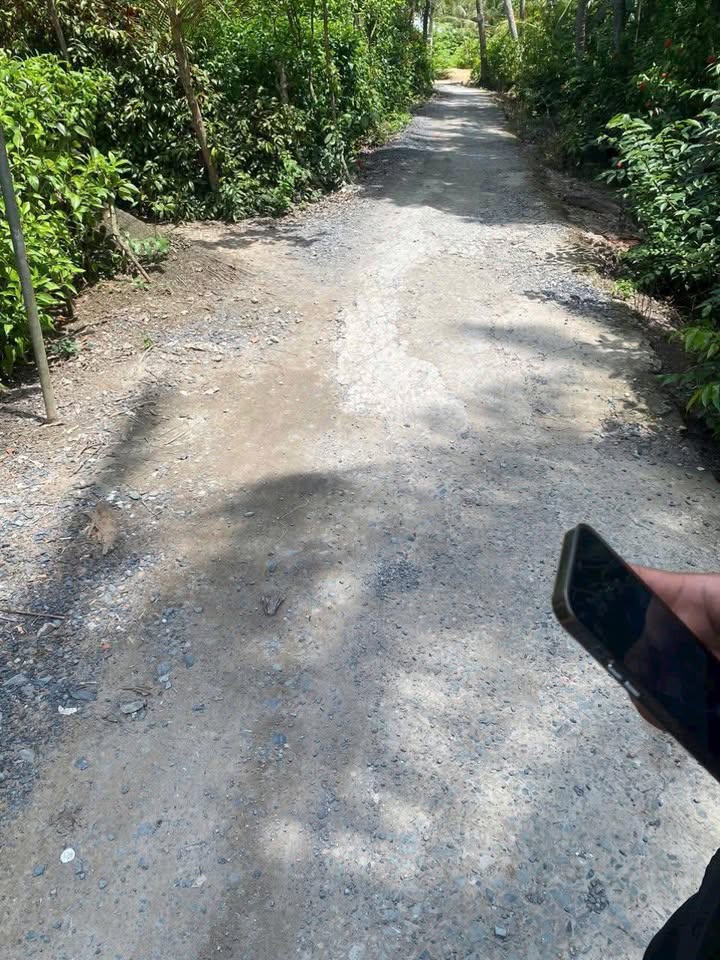 Đất nền Ấp 4, Xã Phú An, 635m² giá 720 triệu - Cơ hội đầu tư hấp dẫn!