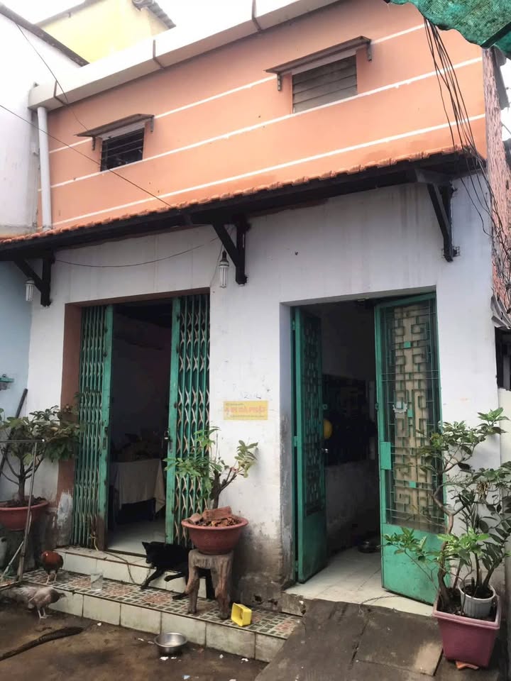 Nhà riêng Phường 2 Quận 6 115m² giá 7.5 tỷ - Cần sửa chữa hoặc xây mới!