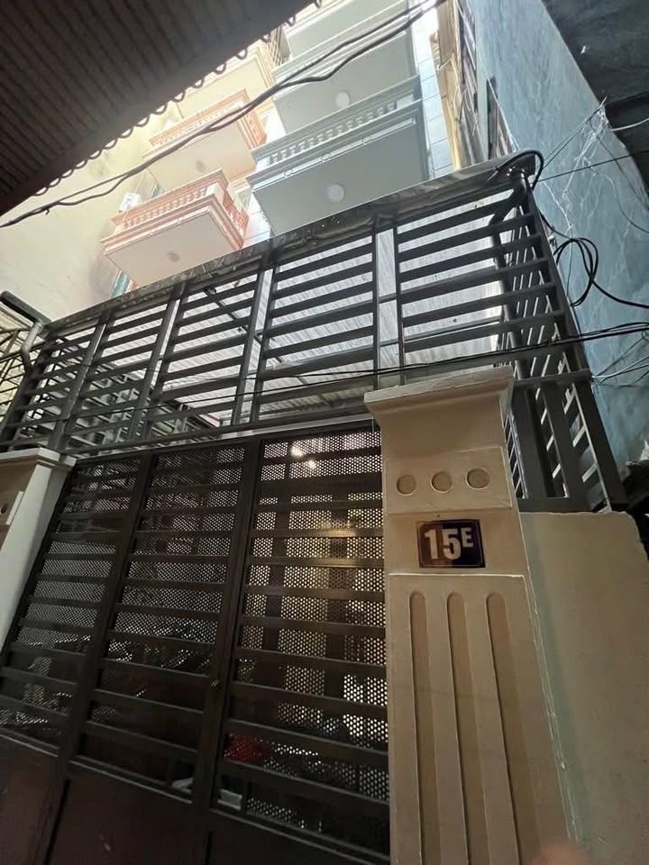 Nhà riêng Thụy Khuê 50m² giá 10 tỷ - Khu vực an ninh tốt