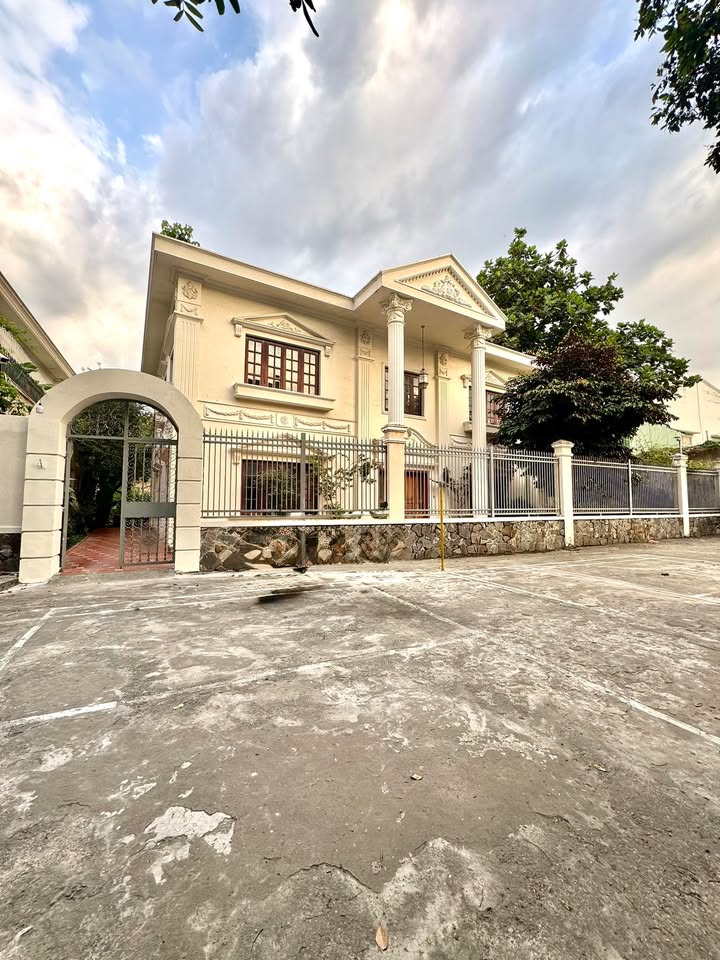 Biệt thự sân vườn VIP Bình Thọ Thủ Đức 716m² giá 72 tỷ - Không thể bỏ lỡ!