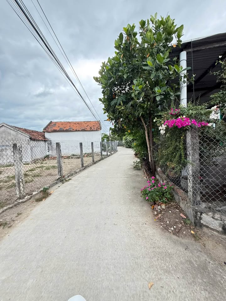 Lô đất 2 mặt tiền Vạn Phú 270m² giá 900 triệu - Đầu tư sinh lời ngay!