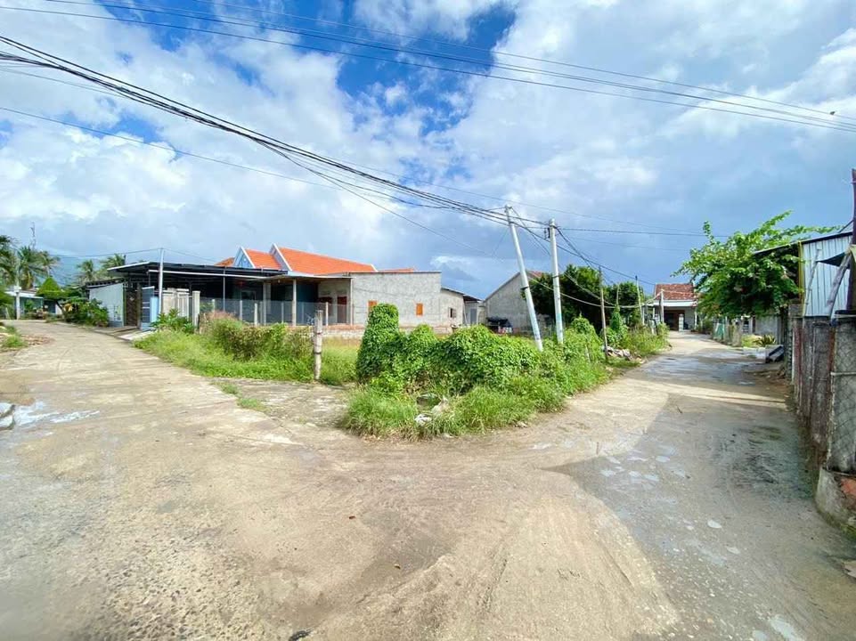 Đất nền lô góc Vạn Thắng - Phú Hội 1, 154m² chỉ 1 tỷ - Kinh doanh nhỏ lý tưởng!