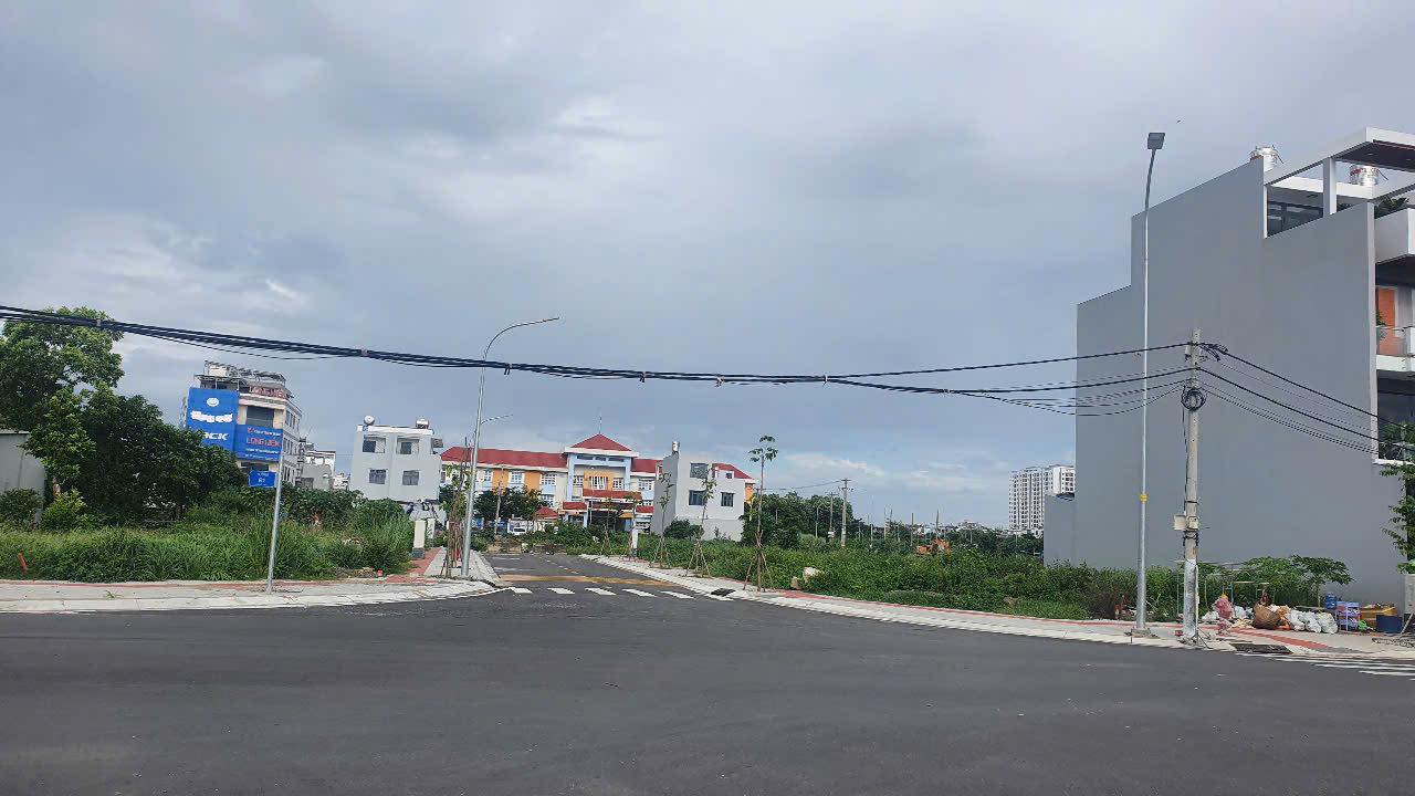 Đất nền khu 38ha, Quận 12, 162m² giá 10.692 tỷ - Sổ hồng chính chủ, đầu tư sinh lời!