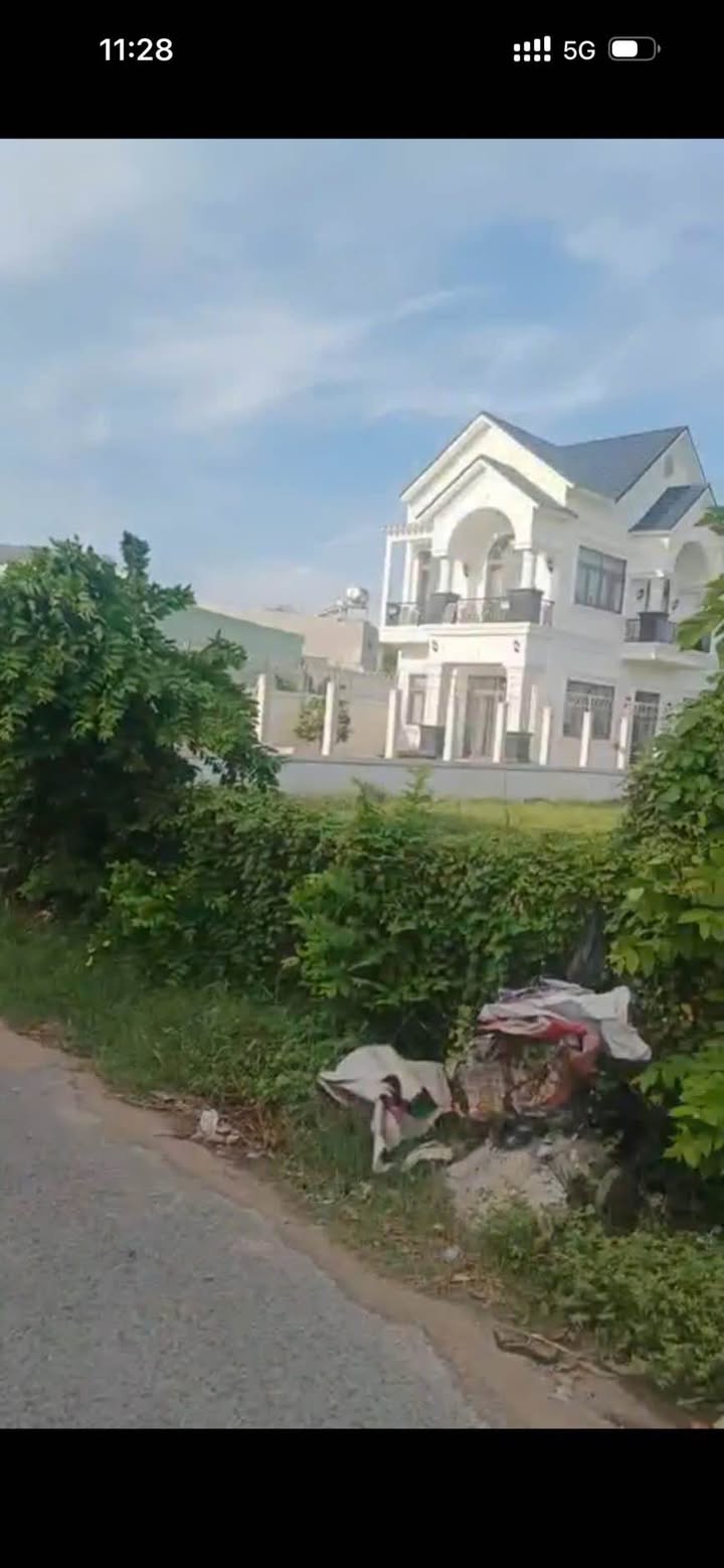 Warehouse mặt tiền Đường DX08, Thủ Dầu Một 262m² giá 4.2 tỷ - Đầu tư sinh lợi ngay!