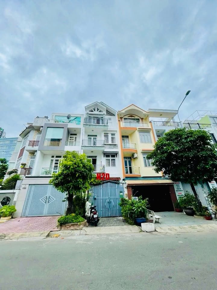 Nhà mặt tiền KDC Him Lam Quận 7 81m² giá 21.5 tỷ - Cơ hội đầu tư hấp dẫn!