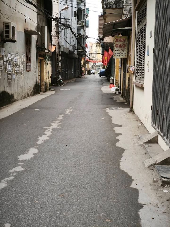 Nhà riêng Quang Trung, Hà Đông 45m² giá 13 tỷ - Lô góc ô tô đỗ tận cửa!