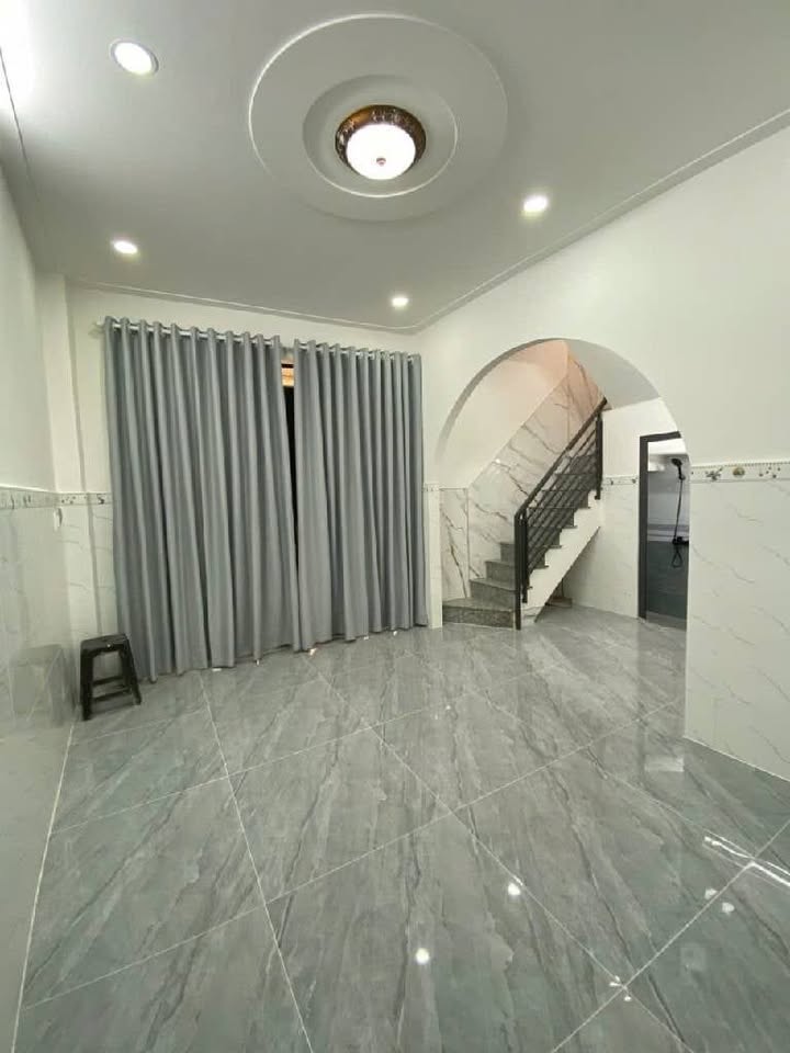 Nhà phố Quận Tân Bình 75m² giá 3 tỷ - Gần sân bay, vị trí đắc địa!