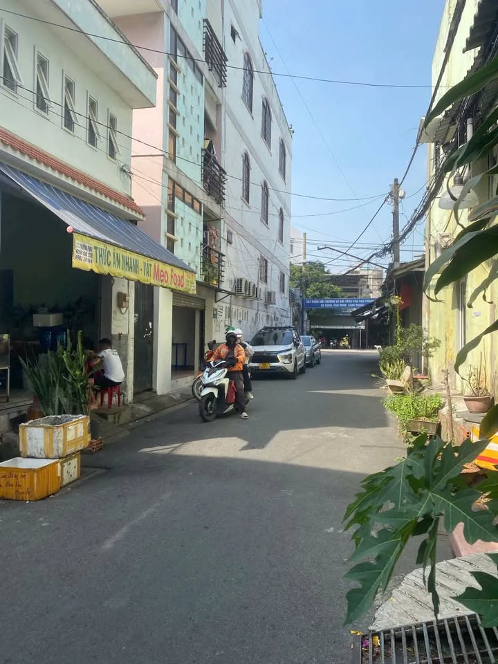 Nhà hẻm xe hơi đường Cầu Xéo, Tân Phú 64m² giá 7.6 tỷ - Sẵn sàng vào ở!