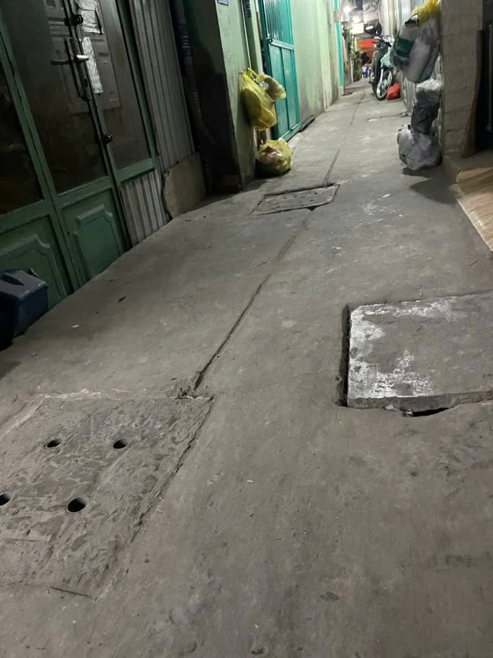 Nhà phố Kinh Dương Vương, An Lạc, 14m² giá 900 triệu - Chính chủ bán gấp!