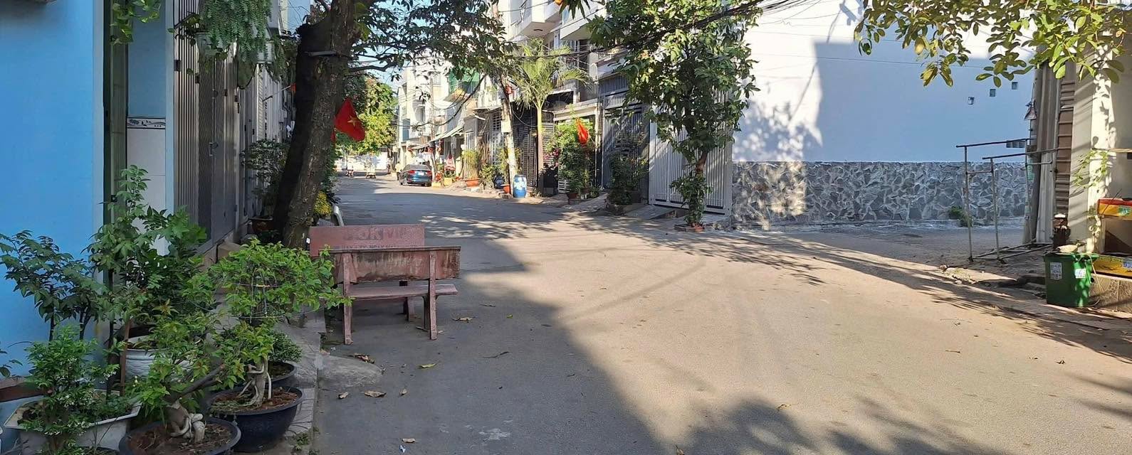Đất nền hẻm xe hơi Trường Thọ 50.3m² giá 5 tỷ - Sát ga Metro tiện lợi!
