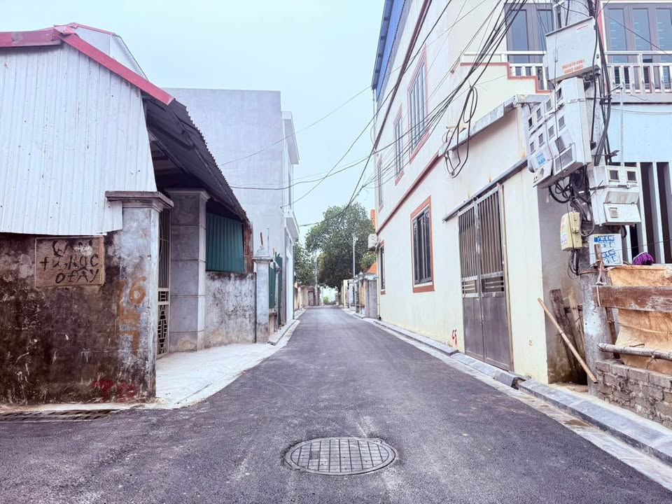 Lô đất thổ cư Quang Minh 122.2m² giá 3.666 tỷ - Đầu tư sinh lời tiềm năng!