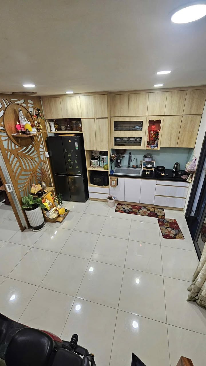 Nhà phố Trịnh Đình Thảo, Quận Tân Phú 31m² giá 3.16 tỷ - Tiện ích đa dạng, gần chợ