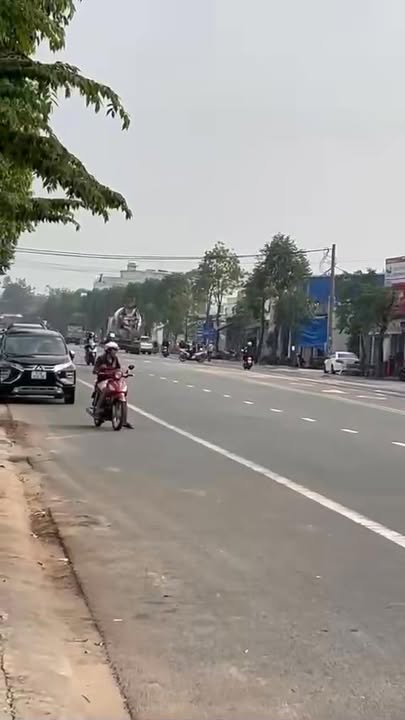 Bán Gấp Đất Mặt Tiền DA1-1 Bến Cát 150m² Full Thổ Cư - Tặng Nhà Tiền Chế Kinh Doanh