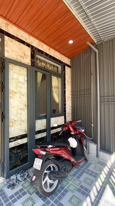 Nhà đẹp 1 trệt 1 lầu Cần Thơ 100m² giá 1.1 tỷ - Đầu tư sinh lời ngay!