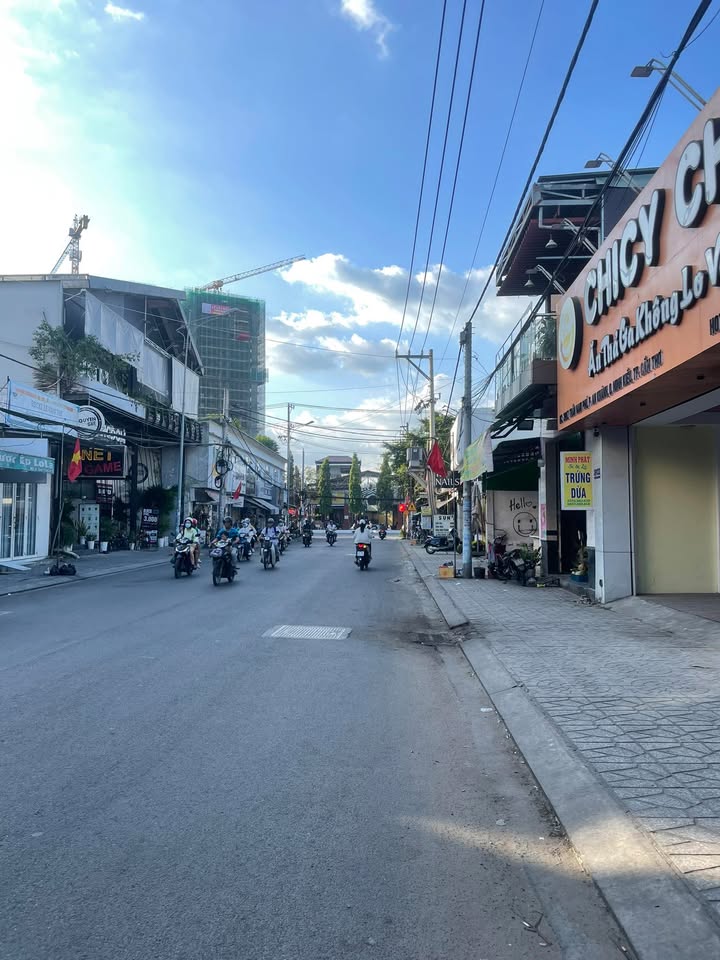 Đất nền mặt tiền Trần Nam Phú, Quận Ninh Kiều, 126m² giá 9.5 tỷ - Đầu tư sinh lời ngay!