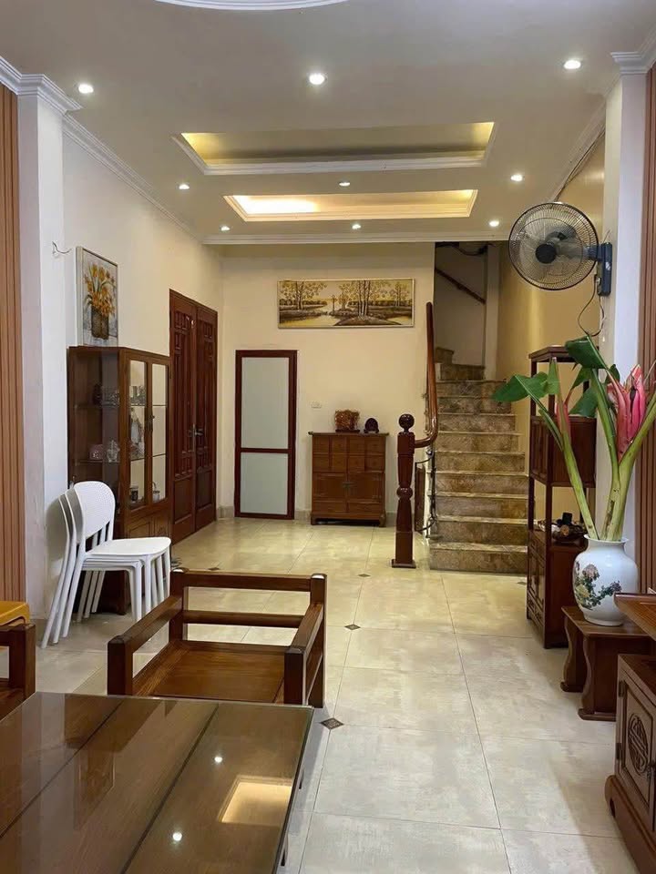 Nhà phố Láng Hạ 65m² giá 35.8 tỷ - Đầu tư sinh lời đỉnh cao!