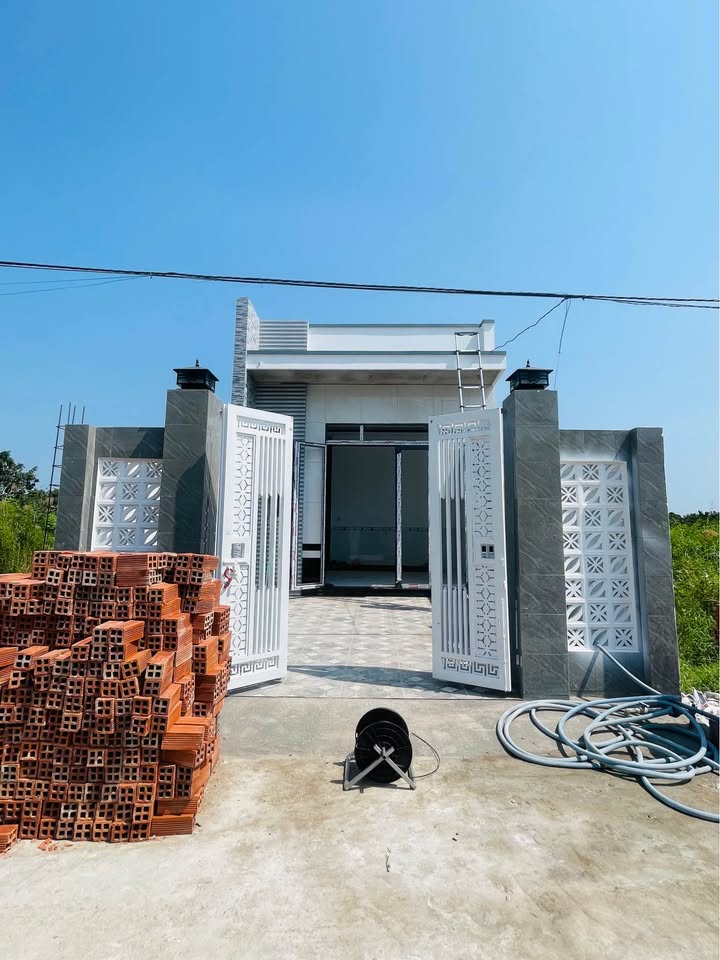 Nhà cấp 4 Đường 925, Cái Răng, Cần Thơ 110m² - Sổ hồng thổ cư, ô tô vào tận nhà!