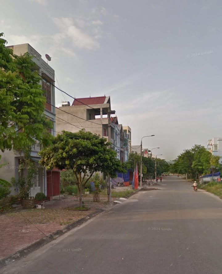 Đất nền phường Thịnh Lang, Hòa Bình 73,8m² giá 2 tỷ - Vị trí đắc địa, cơ hội đầu tư tuyệt vời!