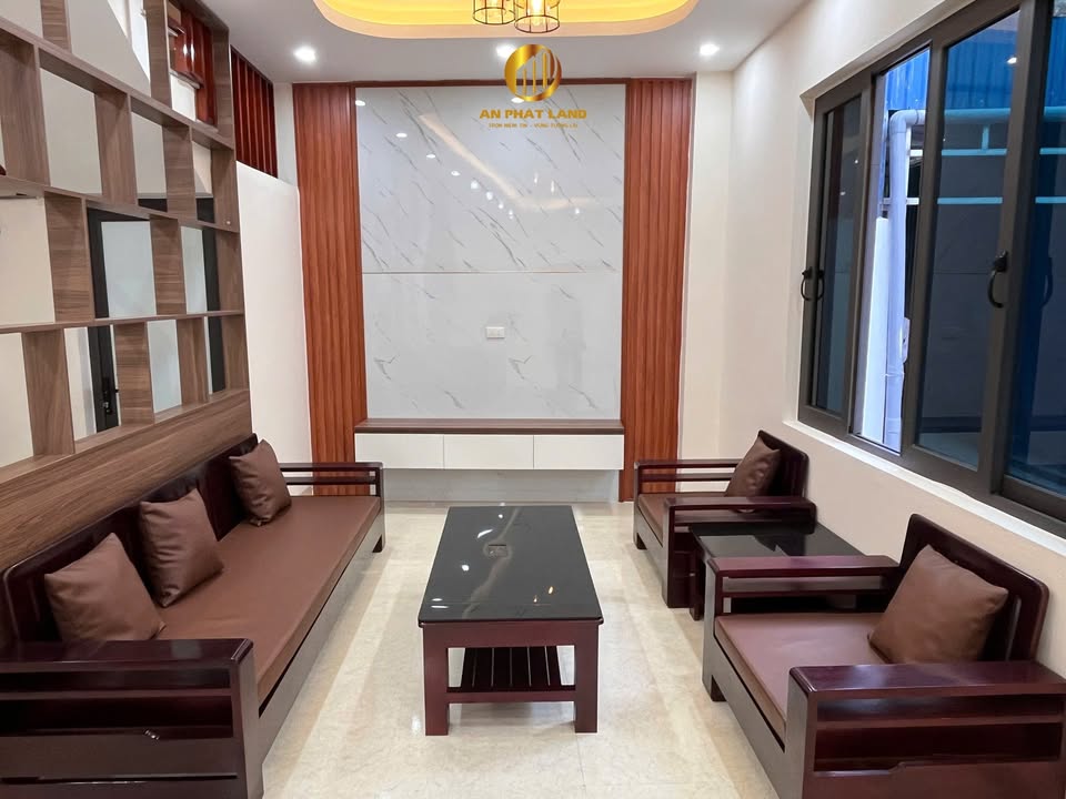 Nhà riêng Ninh Sơn, Hoa Lư 60m² giá thỏa thuận - Thiết kế hiện đại, tiện nghi đầy đủ!