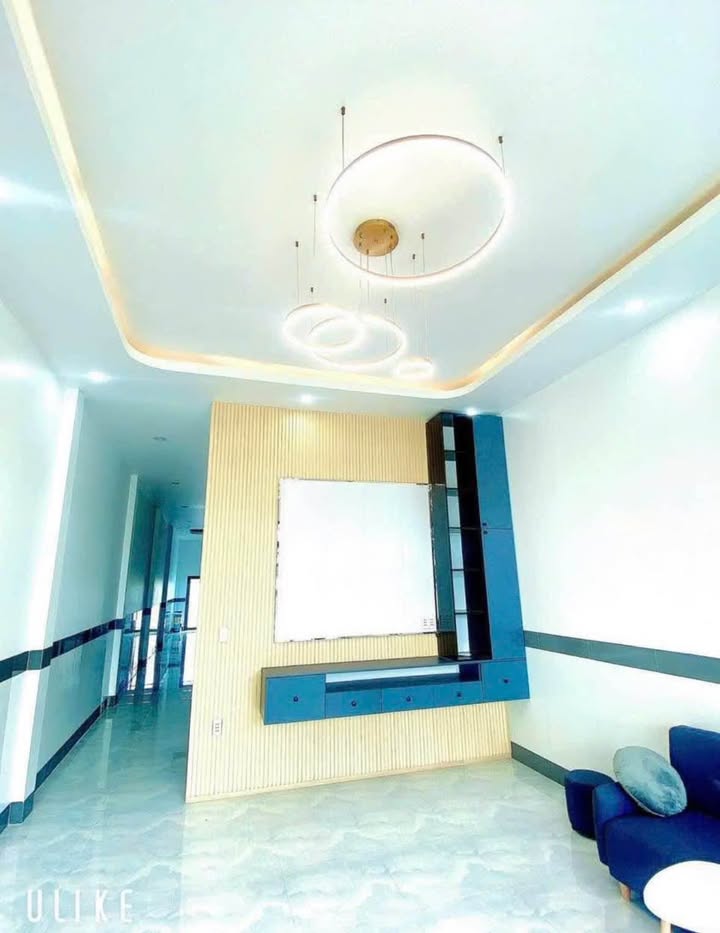 Nhà hẻm ô tô 204 Đoàn Thị Điểm, Phường 3, TP. Sóc Trăng 140m² giá 1.75 tỷ - An ninh yên tĩnh!