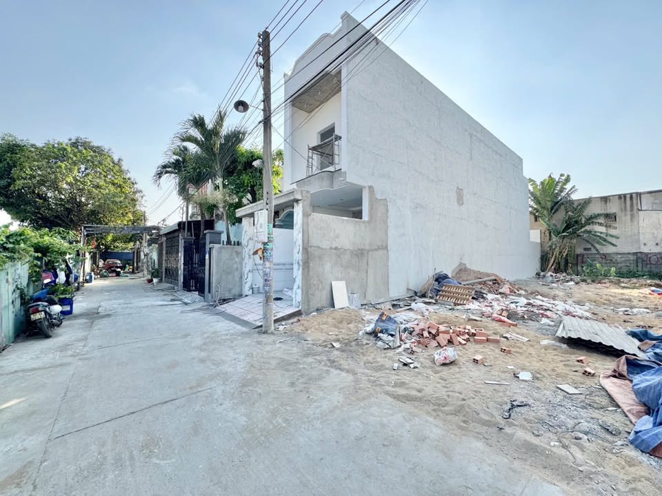 Nhà mới phường Tân Đông Hiệp 109m² giá 5.5 tỷ - Dọn vào ở ngay trước Tết!