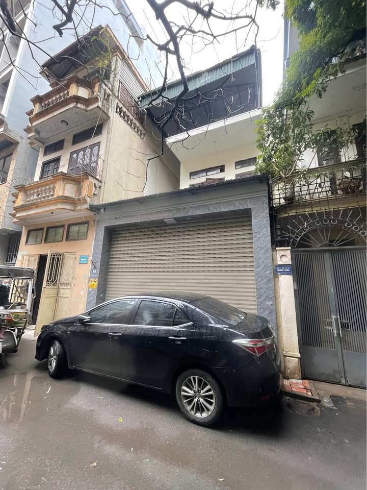 Nhà mặt phố Tam Trinh, Yên Sở 75m² giá thỏa thuận - Kinh doanh sầm uất!