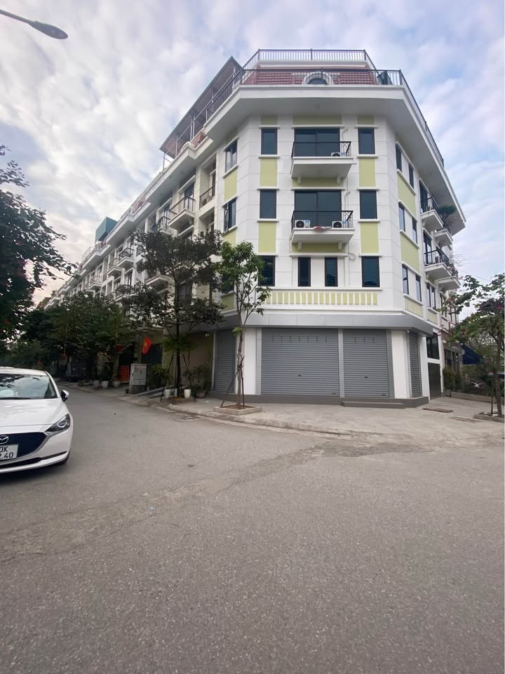 Nhà phố Khu đô thị Văn Quán, Hà Đông 84m² giá 20 tỷ - Mặt tiền đẹp, ô tô tránh!