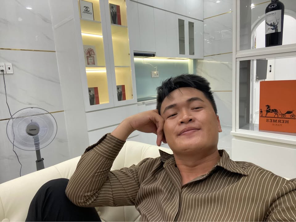 Nhà Hẻm Xe Hơi Ông Ích Khiêm, Q11 - 60m², 3PN, Sổ Hồng