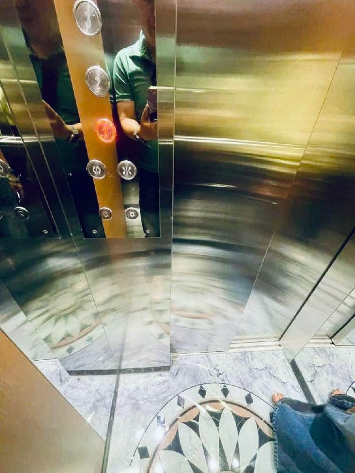 Nhà phố Lạc Long Quân - Xuân La 38m² giá 10 tỷ - Kinh doanh, ô tô vào tận nhà!