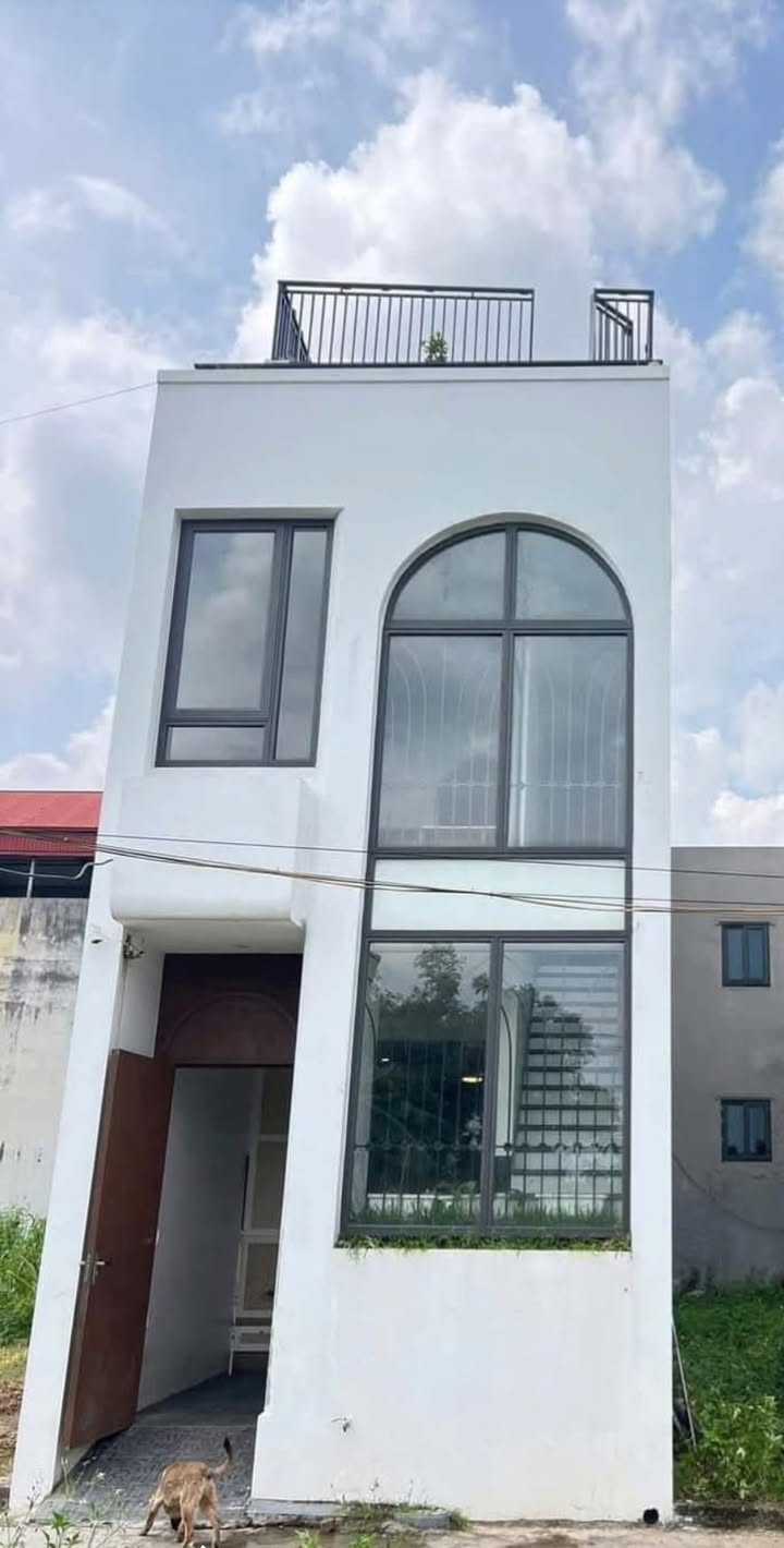 Nhà 57m² Quang Minh, Mê Linh - Sổ Hồng, Hướng Đông, 3 Tỷ