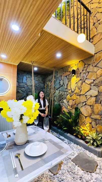 Nhà Vườn Đà Nẵng 70m² giá 4 tỷ - Sân vườn xanh mát, gần chợ Cồn!