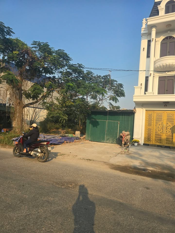 Đất nền Kinh Môn Hải Dương 115m² giá 3 tỷ - Đường lớn, kinh doanh thuận lợi!