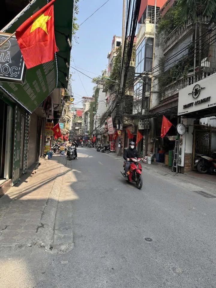 Nhà riêng Trường Chinh 39m² giá 9 tỷ - Đầu tư sinh lời hấp dẫn!