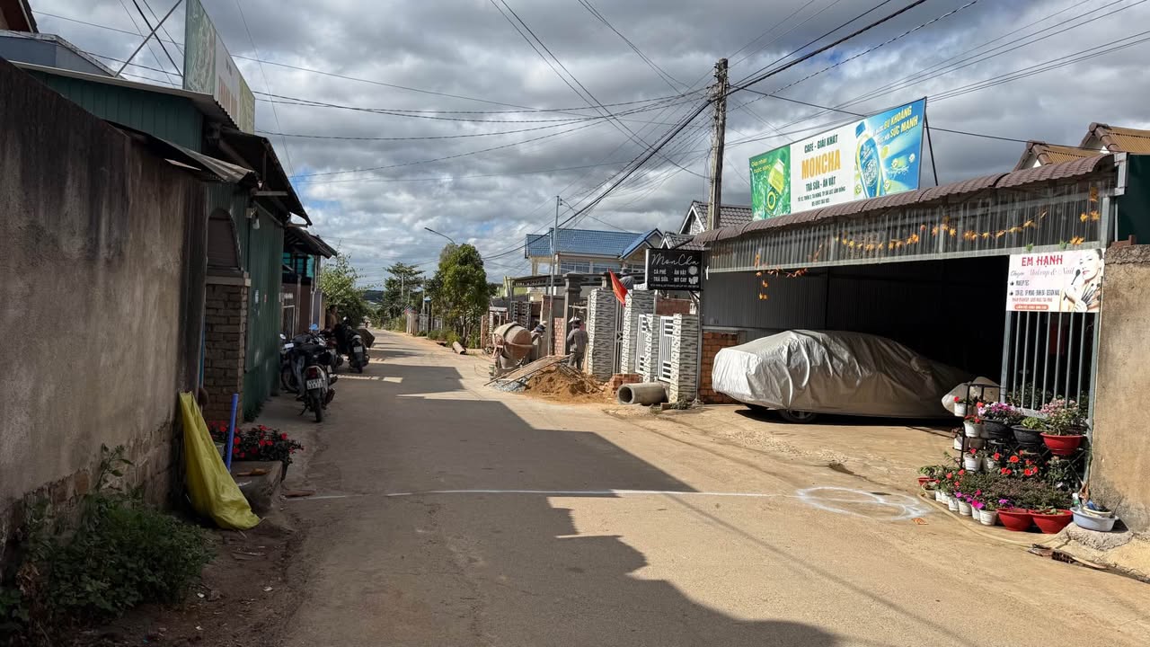 Nhà phố tại Thôn 3 Tà Nung, Đà Lạt 350m² giá 4.5 tỷ - Sổ hồng riêng chính chủ