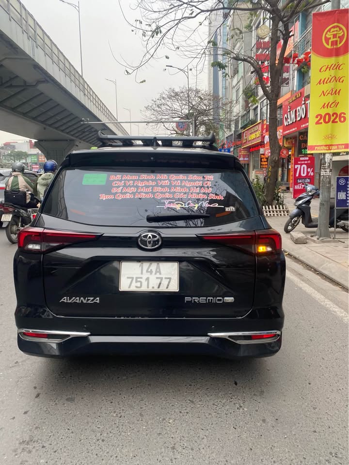 Nhà 45m² Việt Hưng, Long Biên - Sân Riêng, Ô Tô Đỗ Cửa, 6 Tầng