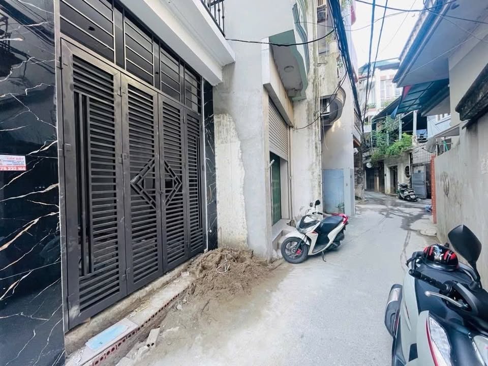 Căn hộ CCMN 8 phòng khép kín Tô Hiệu 44m² giá 10 tỷ - Cơ hội đầu tư sinh lời!