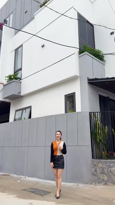 Nhà 3 Tầng Căn Góc Tô Bá Ngọc, Vinh 62.9m² Giá 7.x Tỷ - Vị Trí Vàng