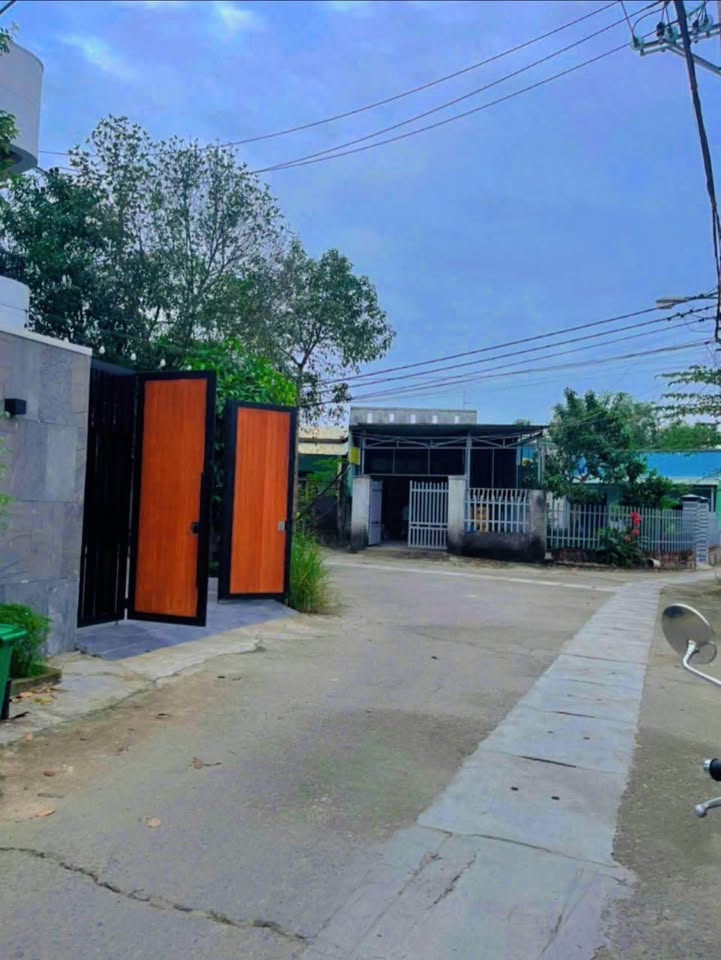 Đất nền 139m² tại Đường 605, Xã Tiến Xuân - Giá 2.6 tỷ, Lô đất đẹp chính chủ!