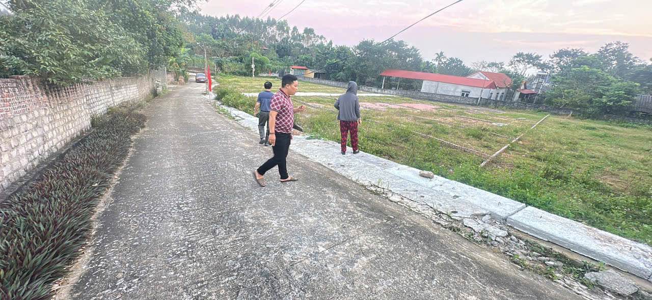 Đất nền Bồ Lý, Tam Đảo 100m² giá chỉ 400 triệu - Cơ hội đầu tư tuyệt vời!