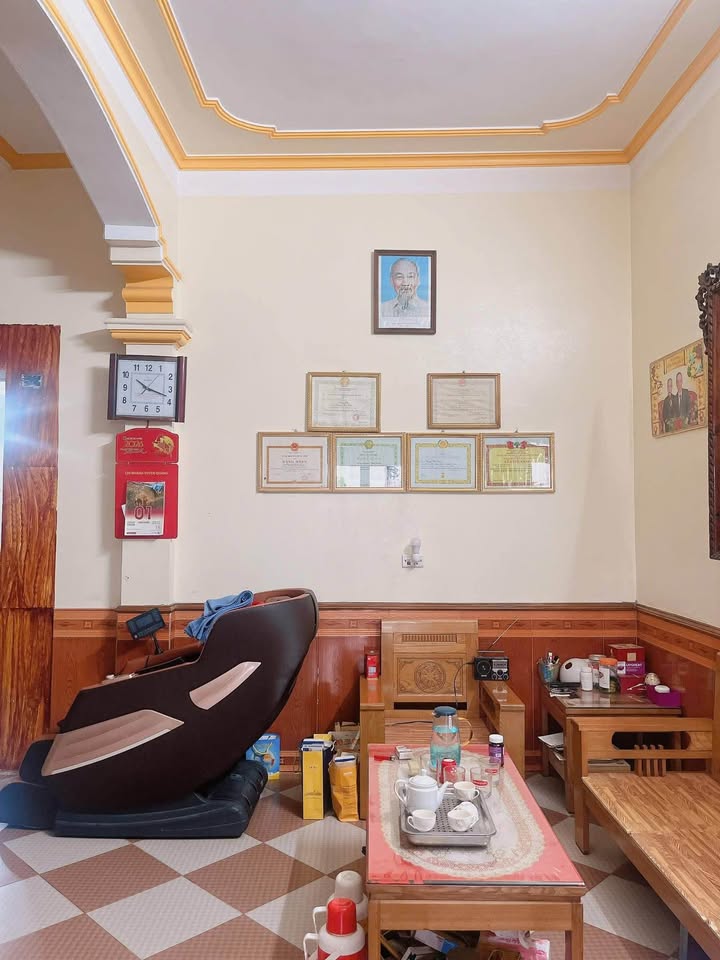 Nhà 3 tầng tại xã Tứ Quận, Yên Sơn 140m² giá 7 tỷ - Cần thanh khoản gấp!