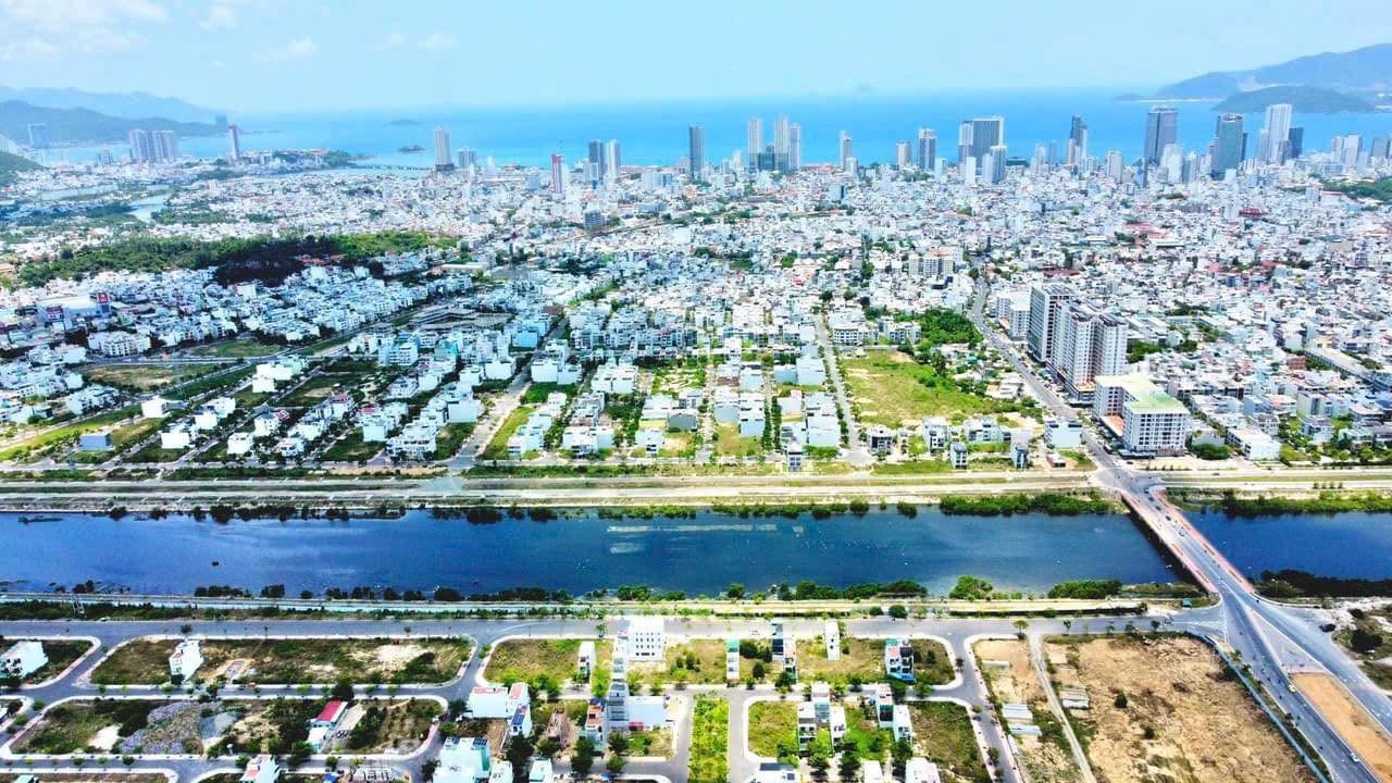 Đất nền KĐT Thái Hưng Nha Trang 100m² giá 7.3 tỷ - Hàng hiếm ven sông!