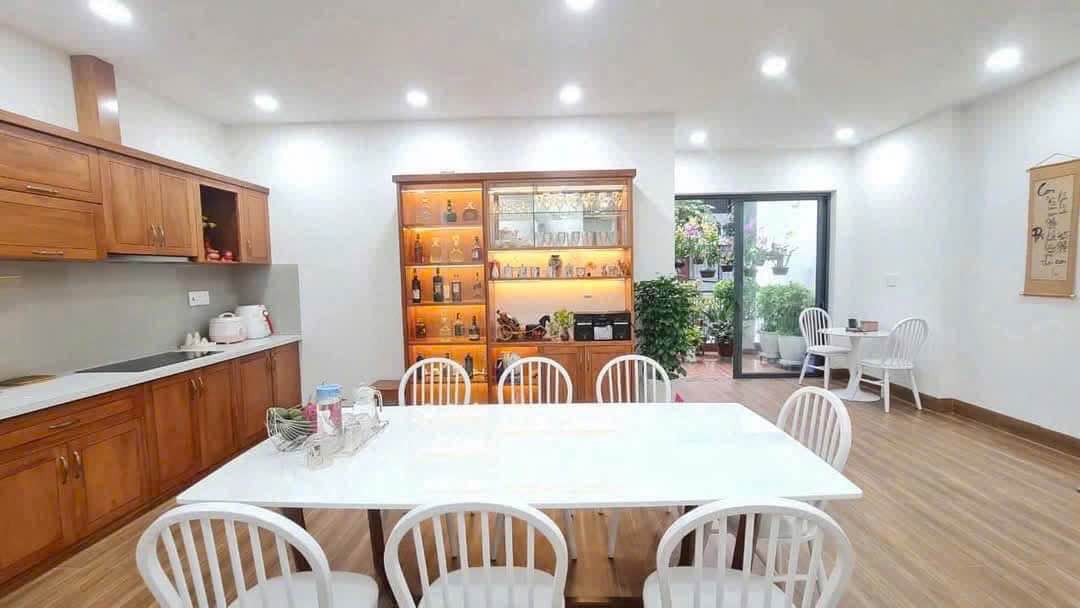 Nhà mặt tiền đường Hoa Lư, Nha Trang 130m² giá 20 tỷ - Kinh doanh thuận lợi!