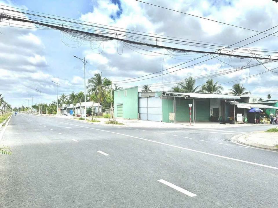 Đất nền 2 mặt tiền Đại lộ Đông Tây 354m² giá 8.85 tỷ - Vị trí kinh doanh lý tưởng!